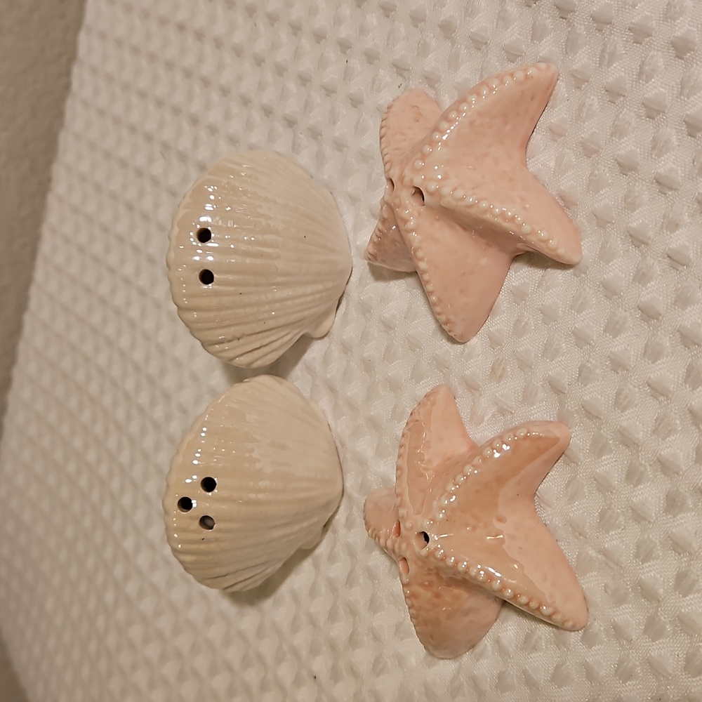 Seashell & Starfish Ceramic Salt & Pepper Shakers